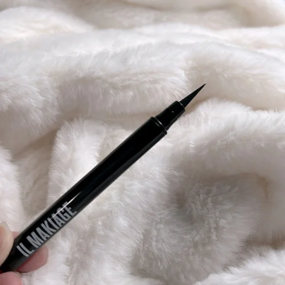 🎉 New IL Makiage Black Inkliner - Picture 3 of 3